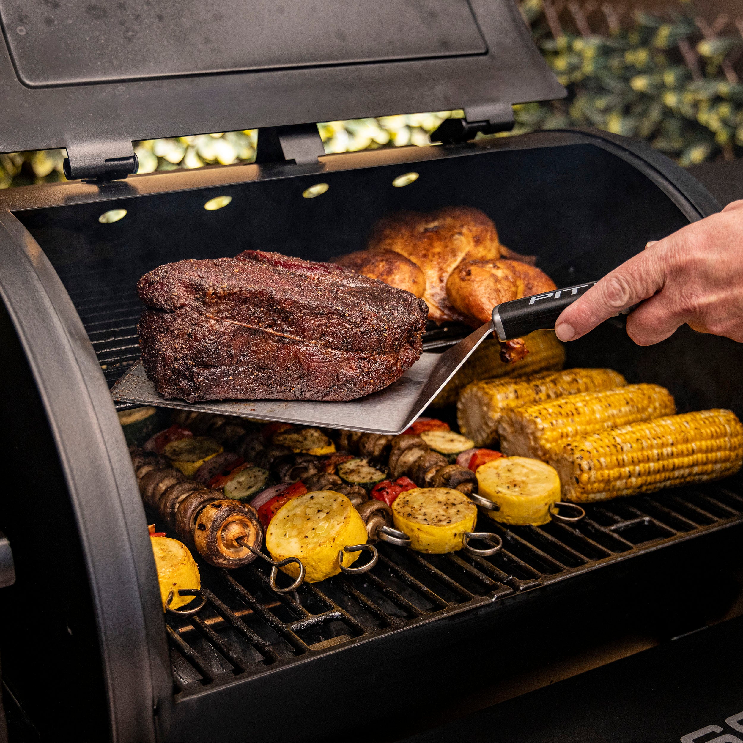 Competition Series 1020 Pellet Grill & Gas Griddle Combo - Image 8