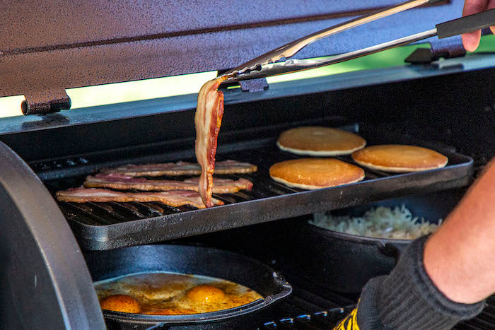 Pit Boss 10" x 20" Cast Iron Griddle - Image 4