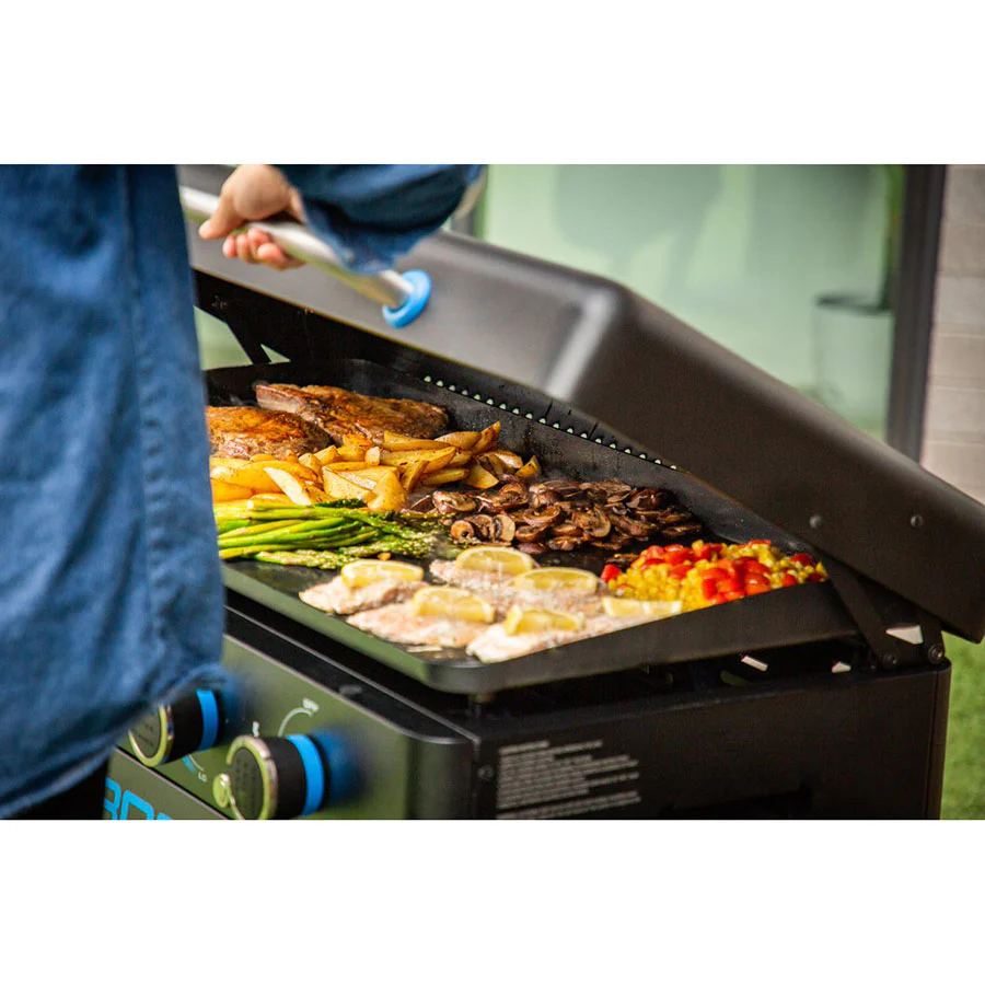 Pit Boss 4-Burner Ultimate Lift-Off Griddle - Image 5