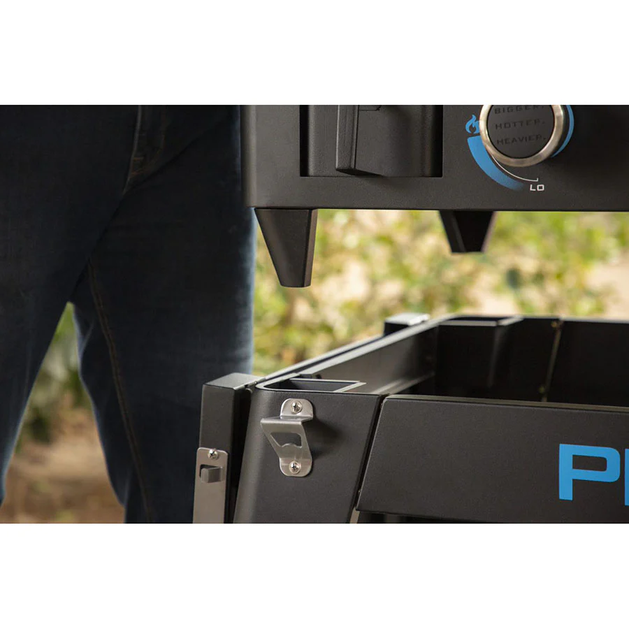 Pit Boss 4-Burner Ultimate Lift-Off Griddle - Image 7