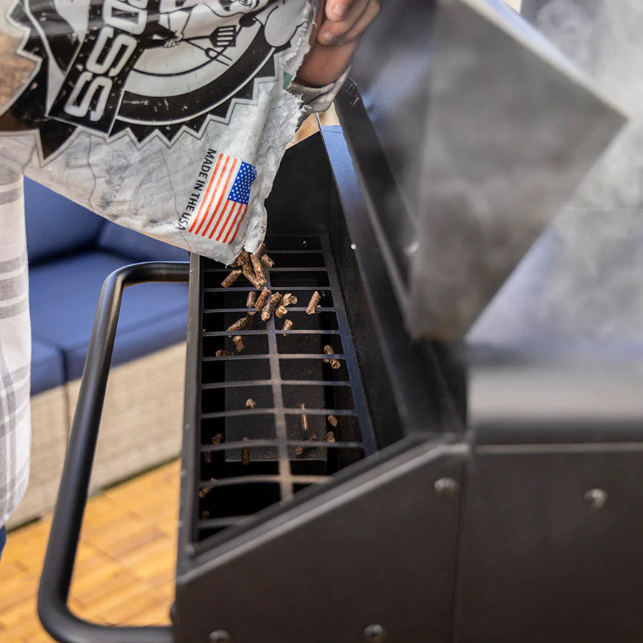 Pit Boss Sportsman 7-Series Wood Pellet Vertical Smoker - Image 6