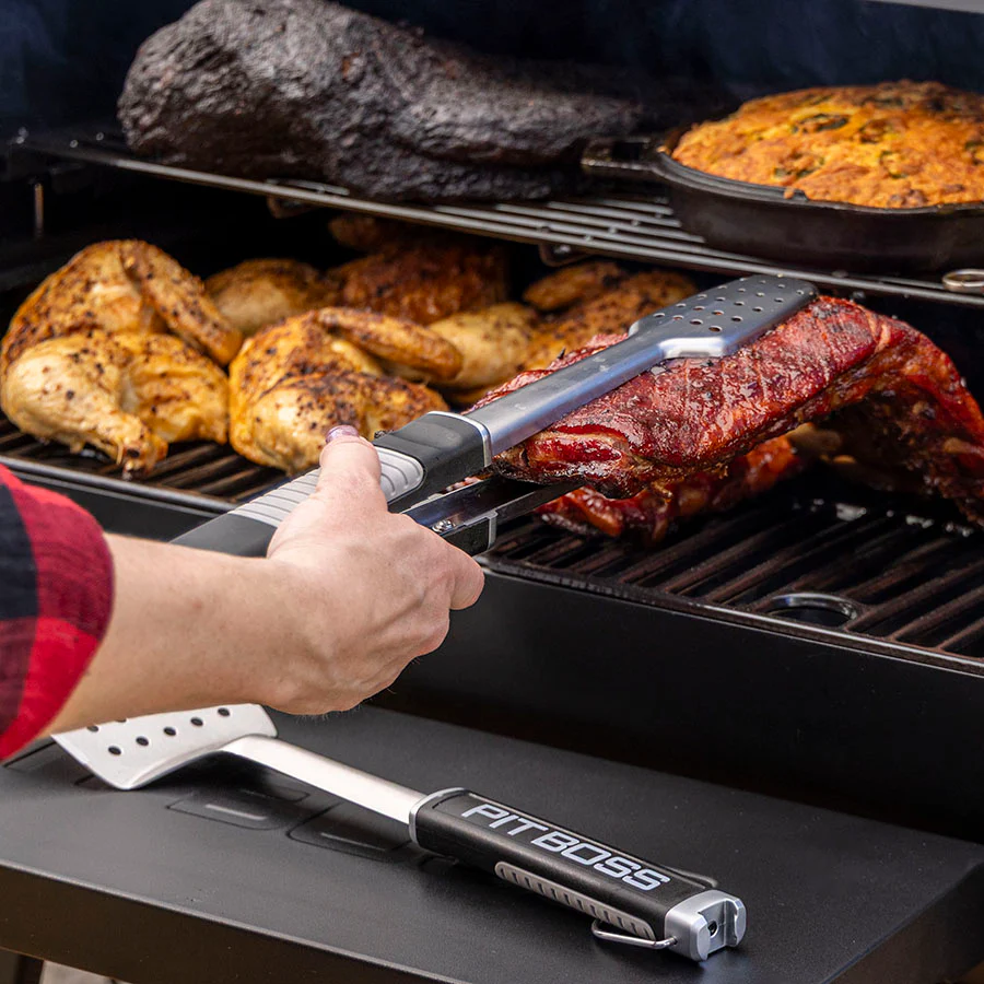 Sportsman Series 850 Wood Pellet Grill With Wi-Fi® - Image 3